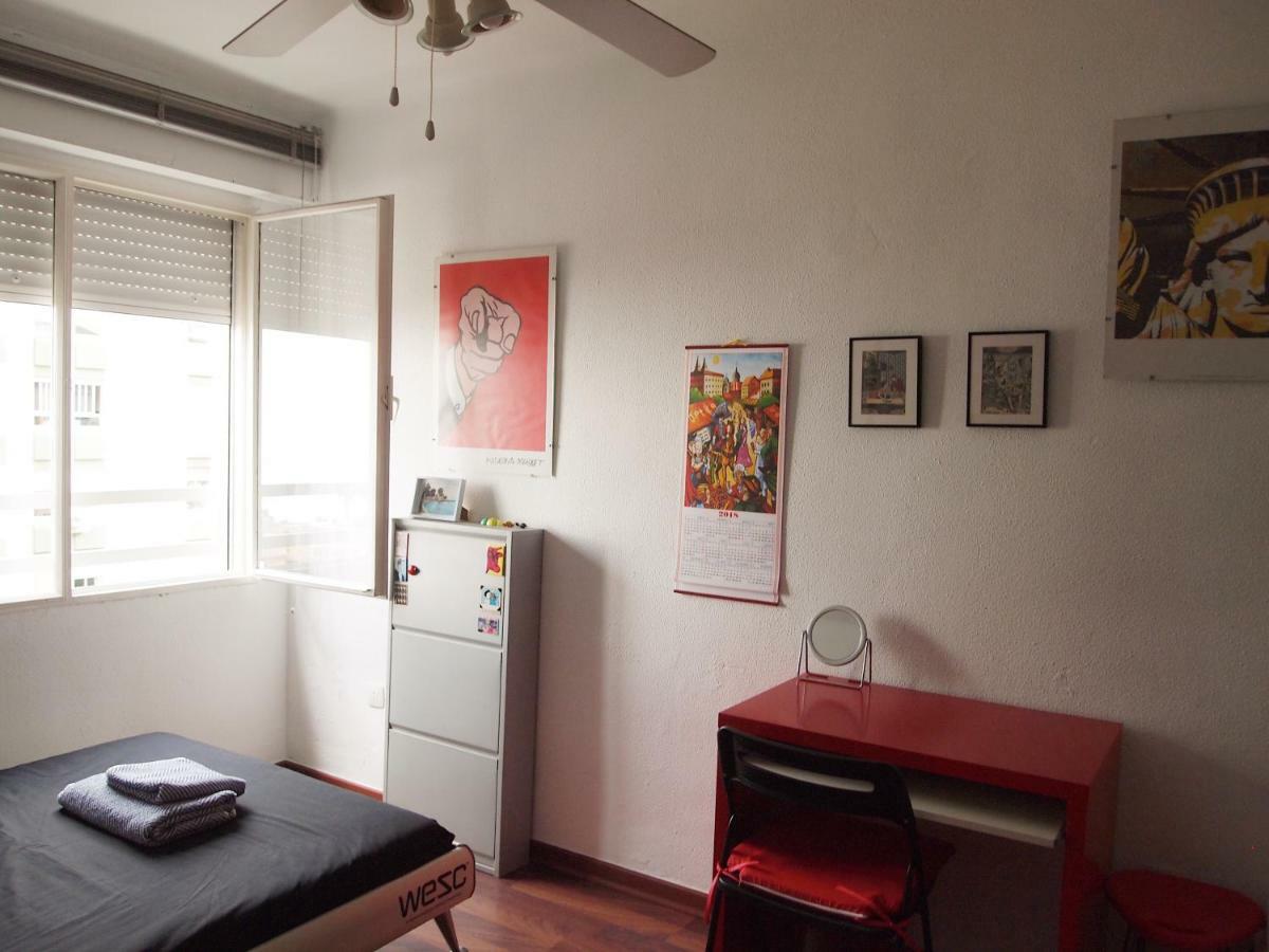 מאלגה Habitaciones Frente A La Playa מראה חיצוני תמונה